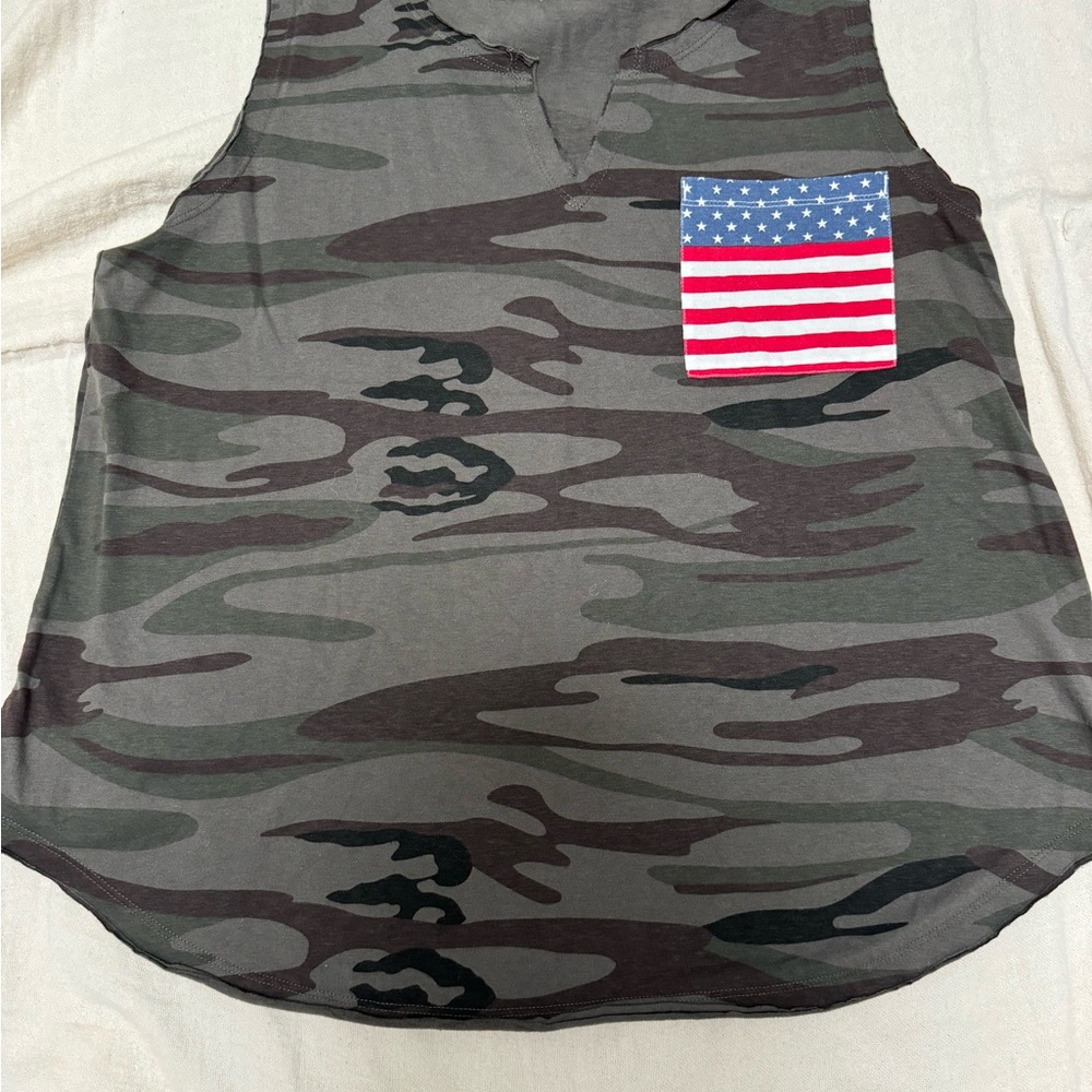 Natural Reflections Gray Camouflage Tank with Pocket